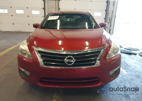 2014 Nissan Altima 2.5/2.5 S/2.5 Sl/2.5 Sv z USA, uszkodzony, nr VIN 1N4AL3AP2EC284588